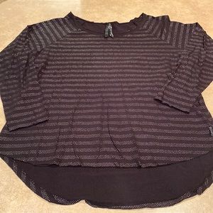 Women’s Seven 7 shirt size 14/16
